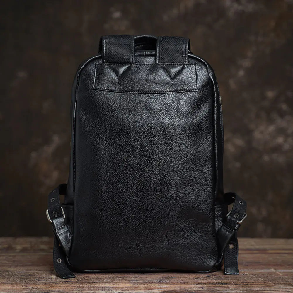 NUPUGOO Genuine Leather Casual Backpack for Men